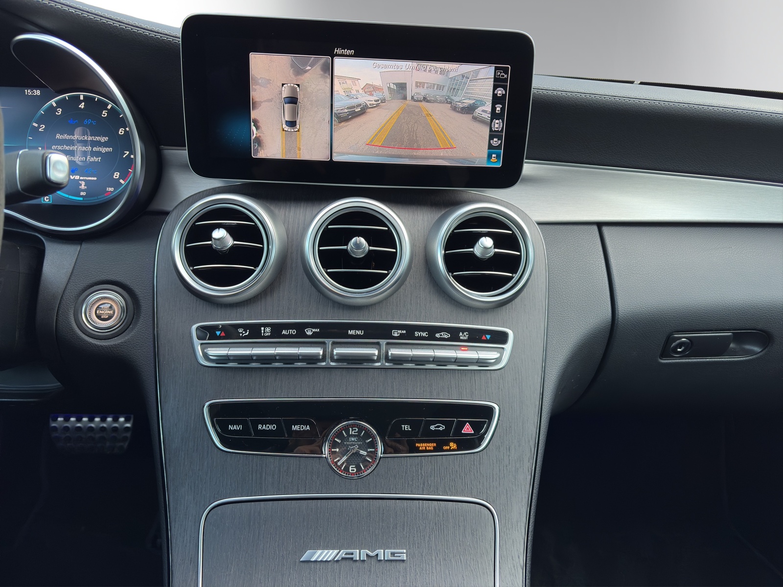 MERCEDES-BENZ C 63 S AMG 9G-tronic-image-14