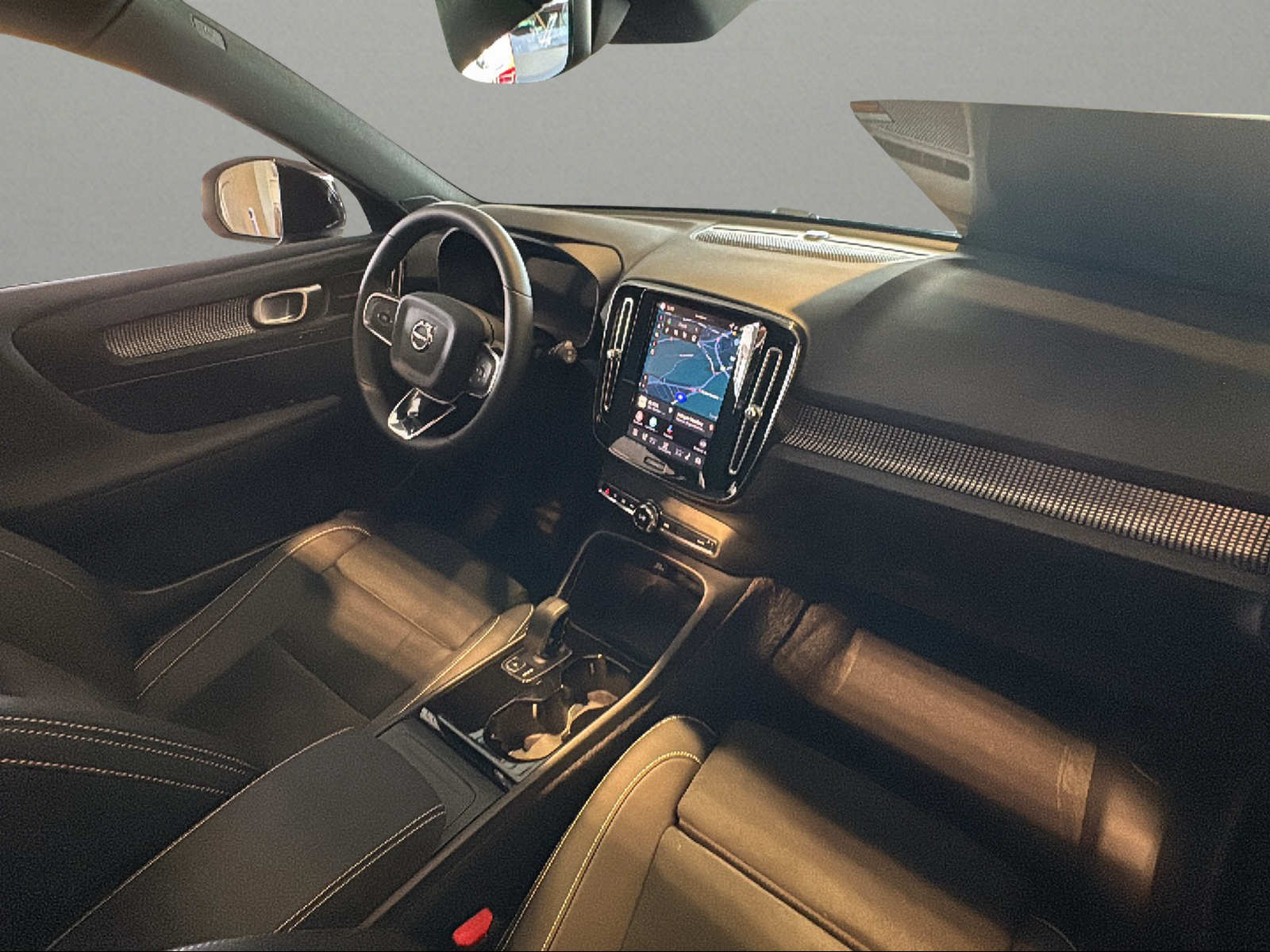 VOLVO EX40 82kWh Twin Motor AWD Ultra Xcentric Edition-image-16