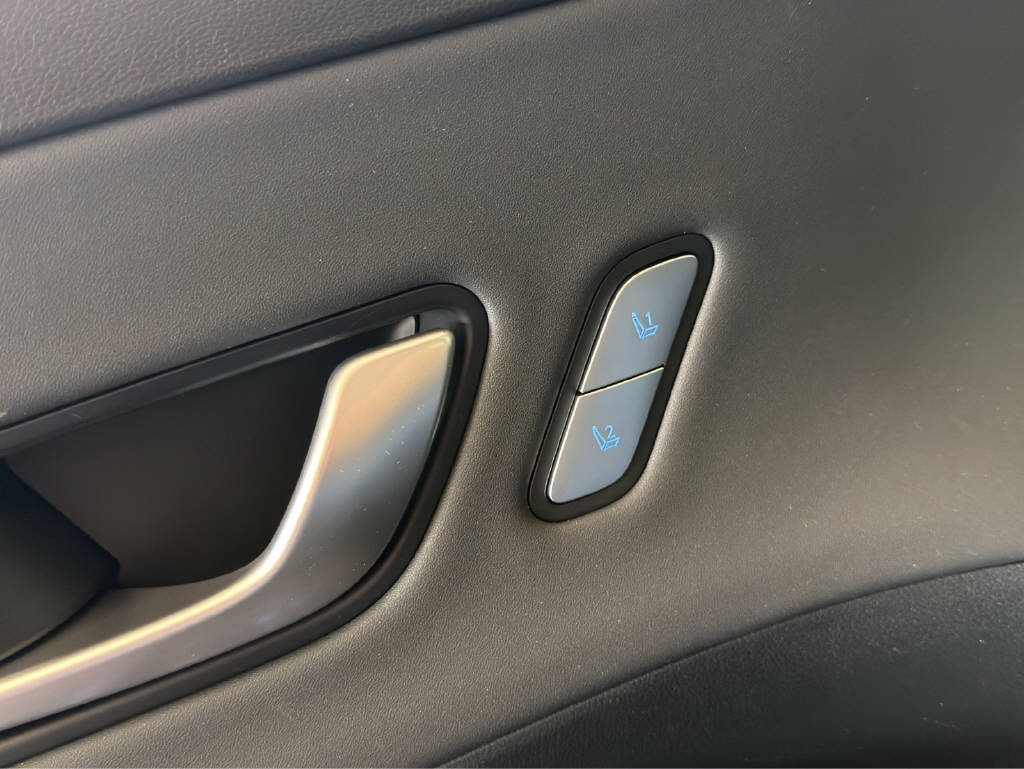 HYUNDAI Kona 1.6 GDi Hybrid Vertex-image-9