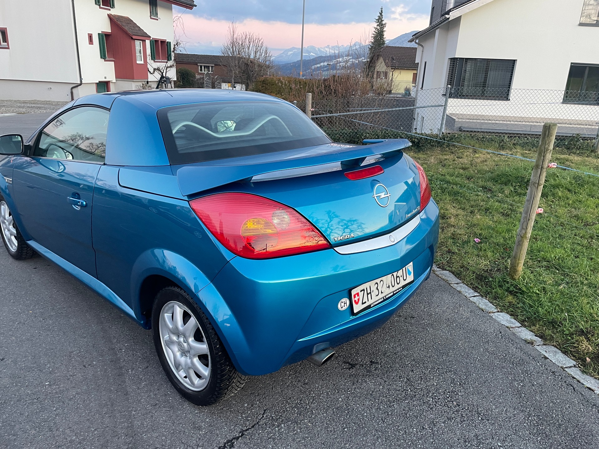 OPEL Tigra 1.8 Sport-image-2