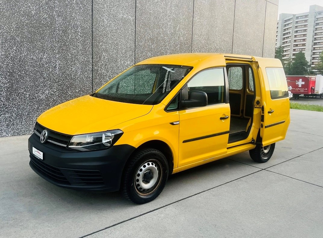 VW Caddy 2.0TDI BlueMotion Technology-image-1