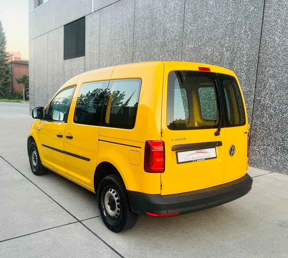 VW Caddy 2.0TDI BlueMotion Technology-image-8