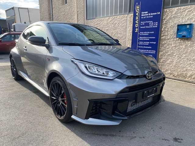 TOYOTA GR Yaris 1.6 Turbo Sport 4x4-image-2