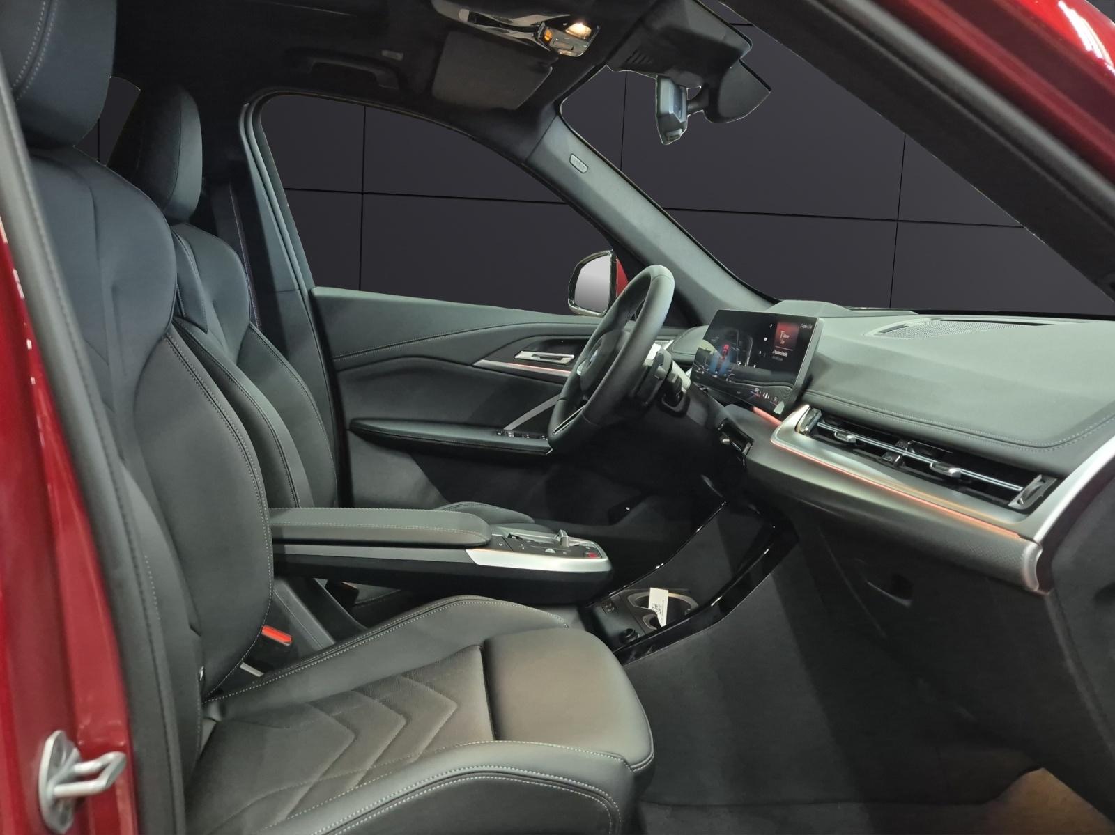 BMW X1 23i xDrive paddles-image-10