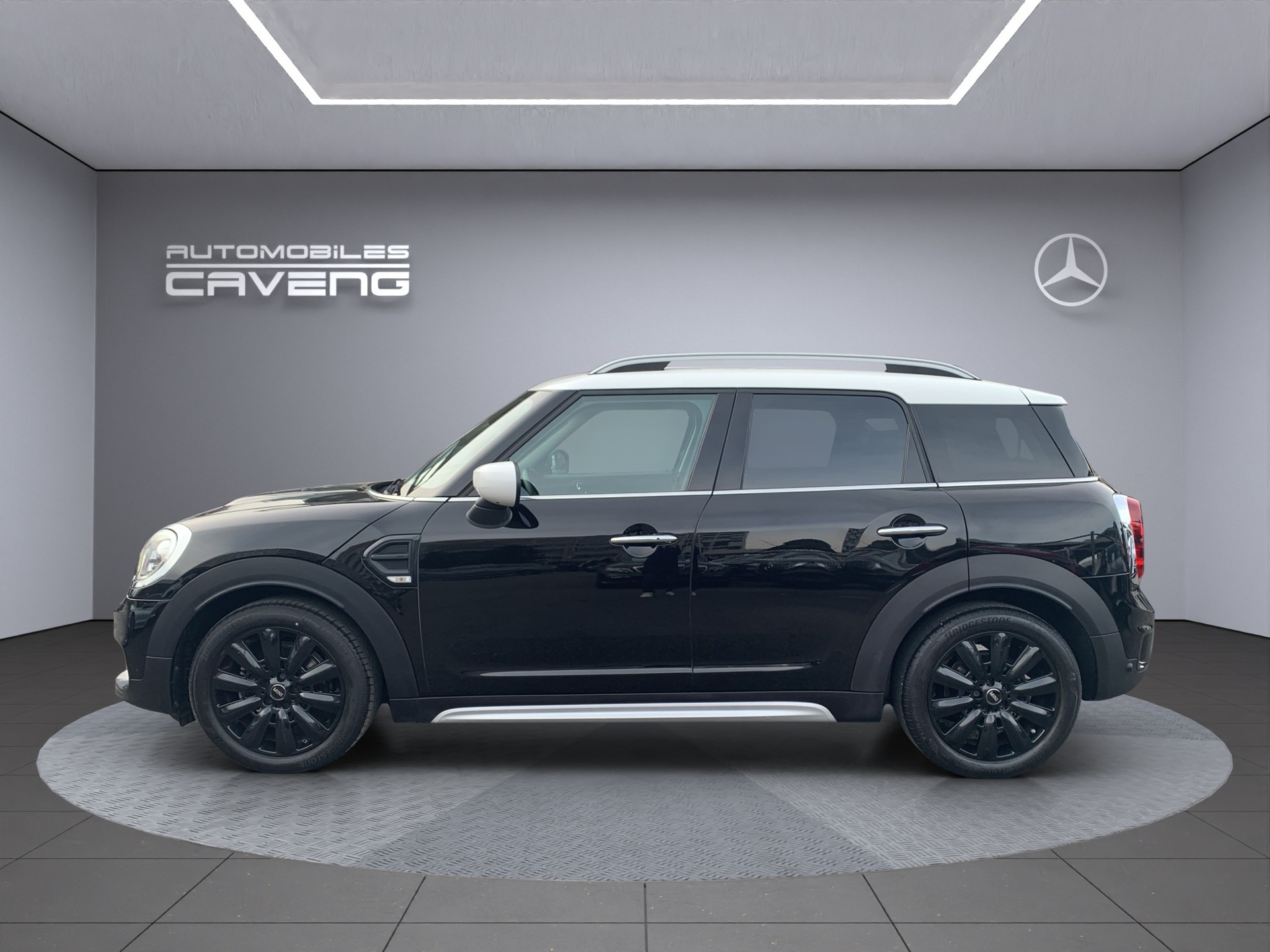 MINI Countryman Cooper FWD Steptronic DKG-image-1