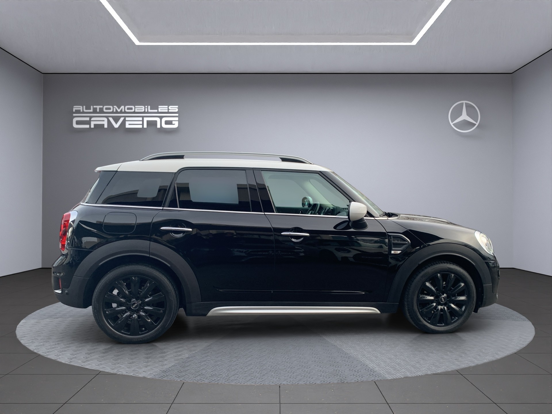 MINI Countryman Cooper FWD Steptronic DKG-image-5