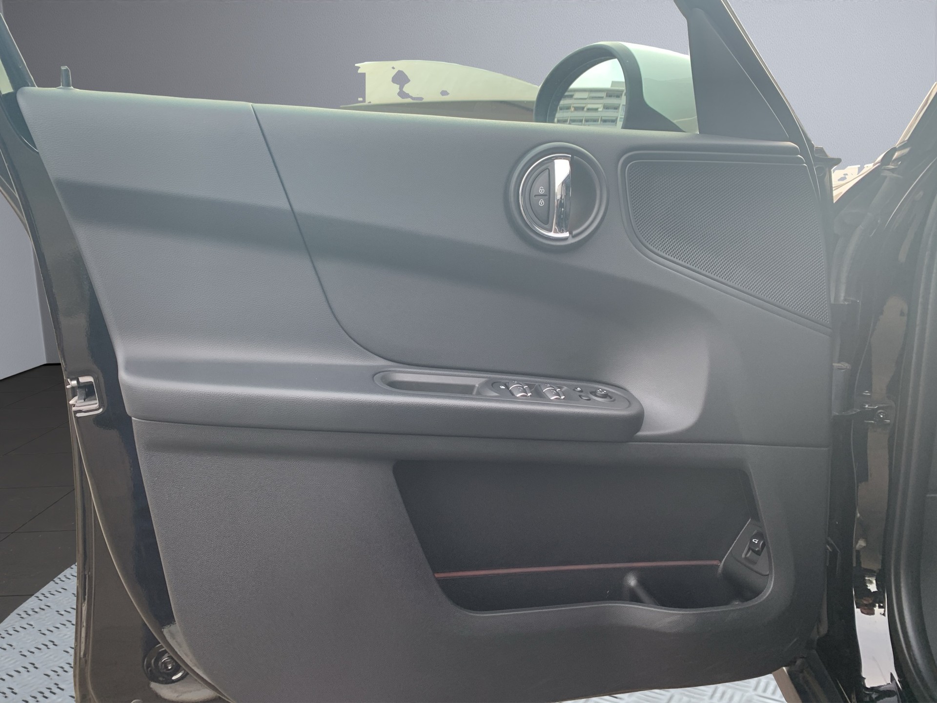 MINI Countryman Cooper FWD Steptronic DKG-image-9