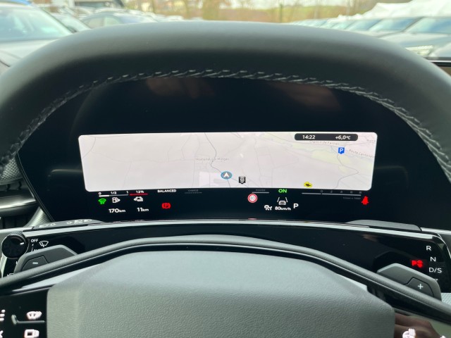 AUDI Q3 Sportback e-hybrid 200 kW S tronig-image-15