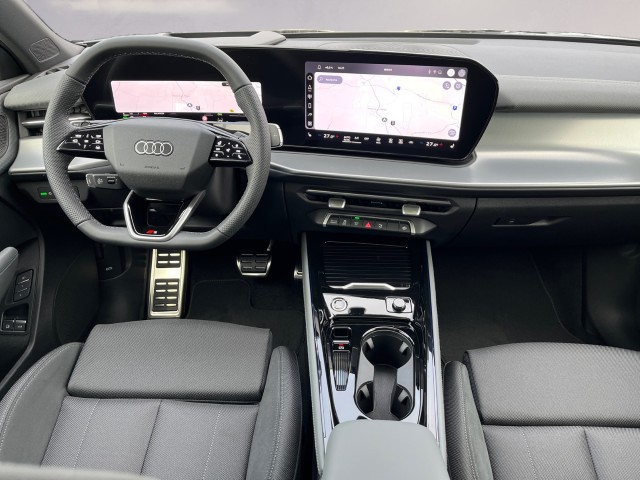 AUDI Q3 Sportback e-hybrid 200 kW S tronig-image-13