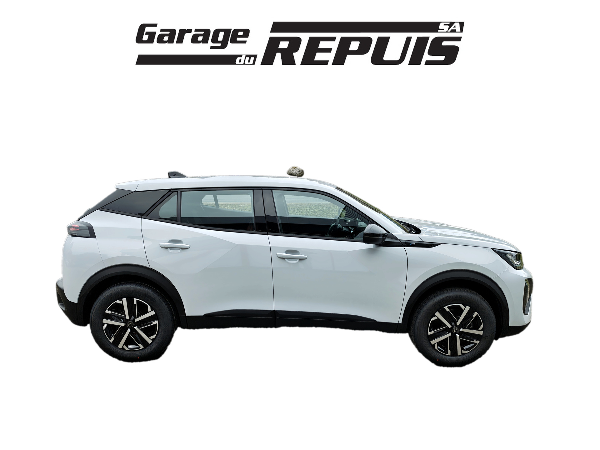 PEUGEOT 2008 e-Style-showroom-element-1