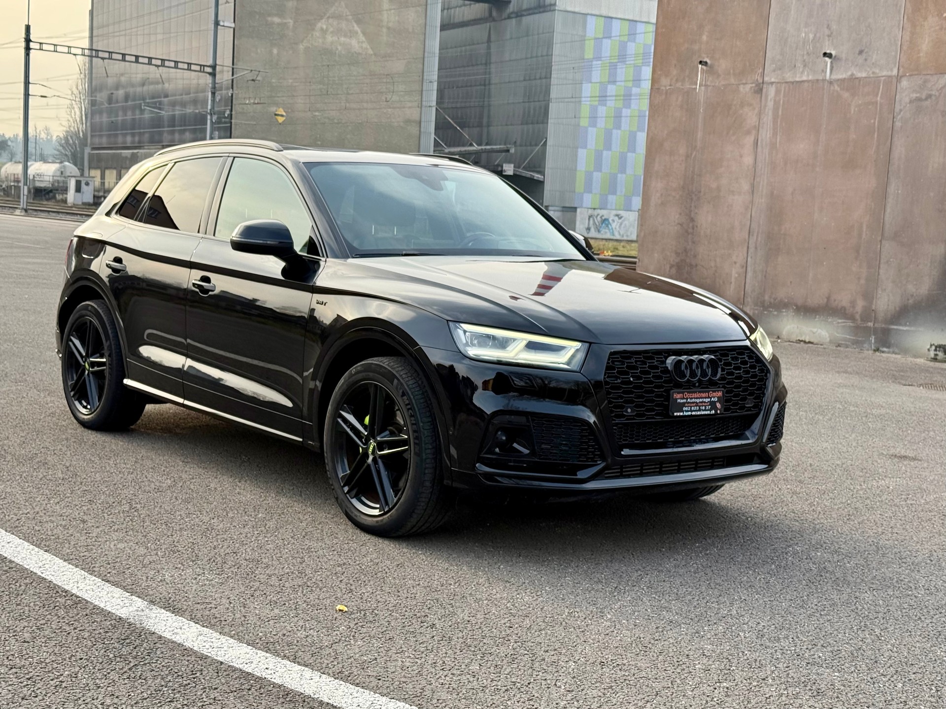 AUDI SQ5 3.0 TFSI quattro S-tronic-image-4