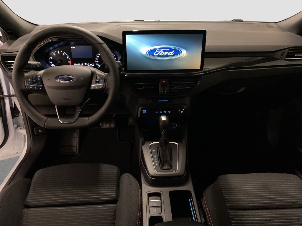 FORD Focus SW 1.0i EcoB Hybrid 155 ST-Line-image-10