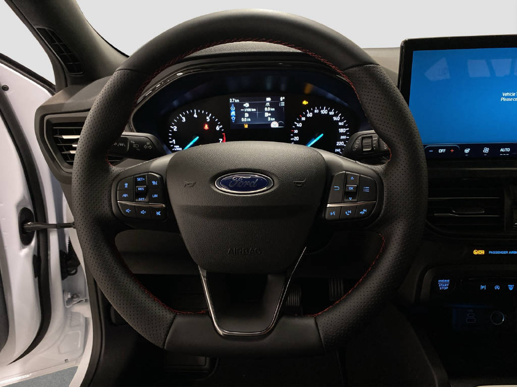 FORD Focus SW 1.0i EcoB Hybrid 155 ST-Line-image-7