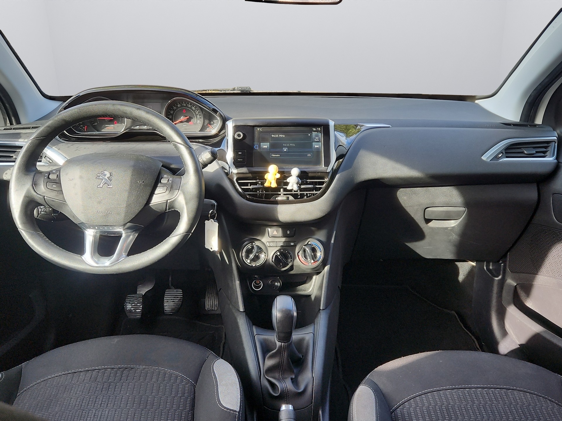 PEUGEOT 208 1.2 VTI Access-image-10