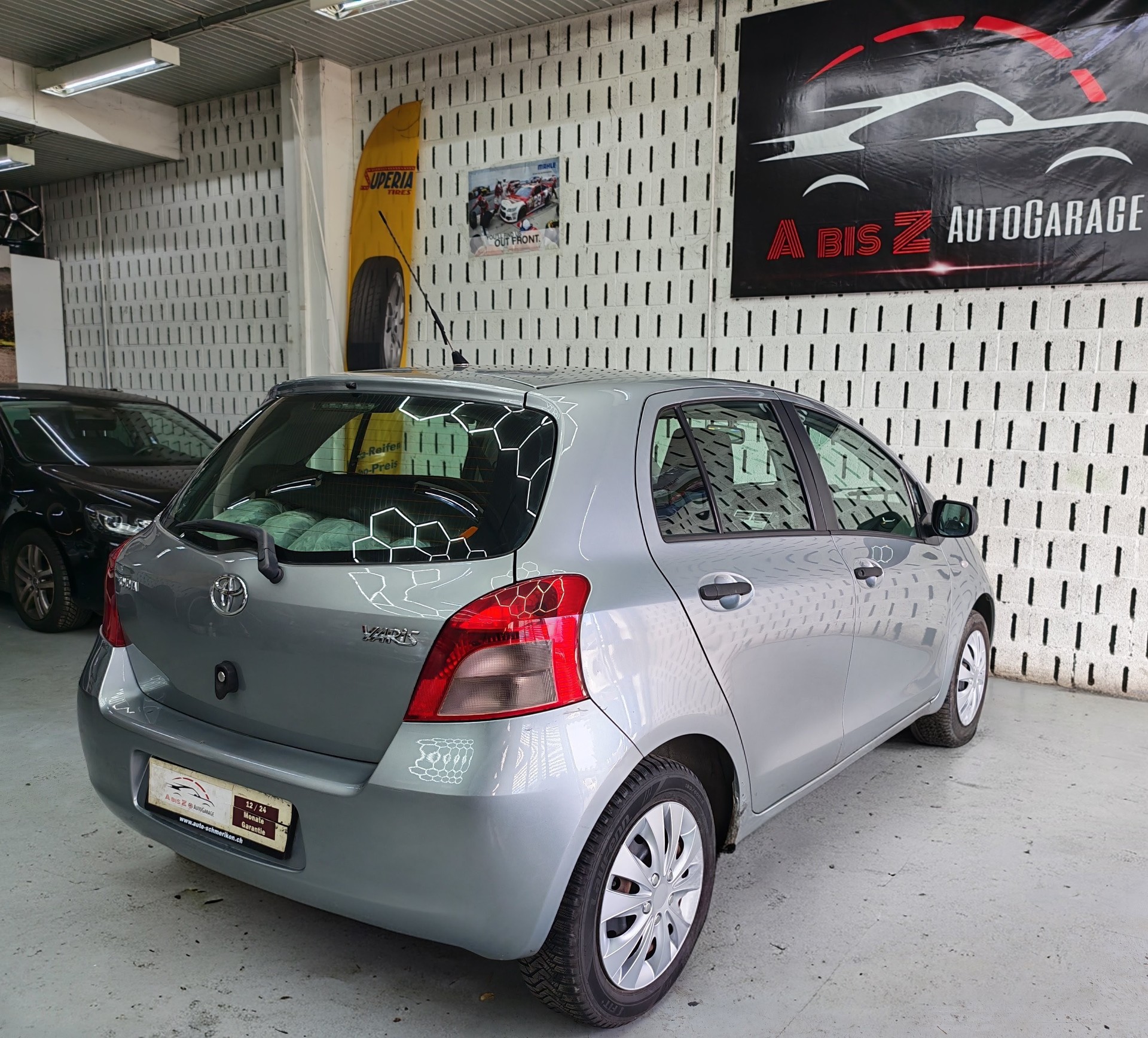 TOYOTA Yaris 1.0 Linea Luna-image-5