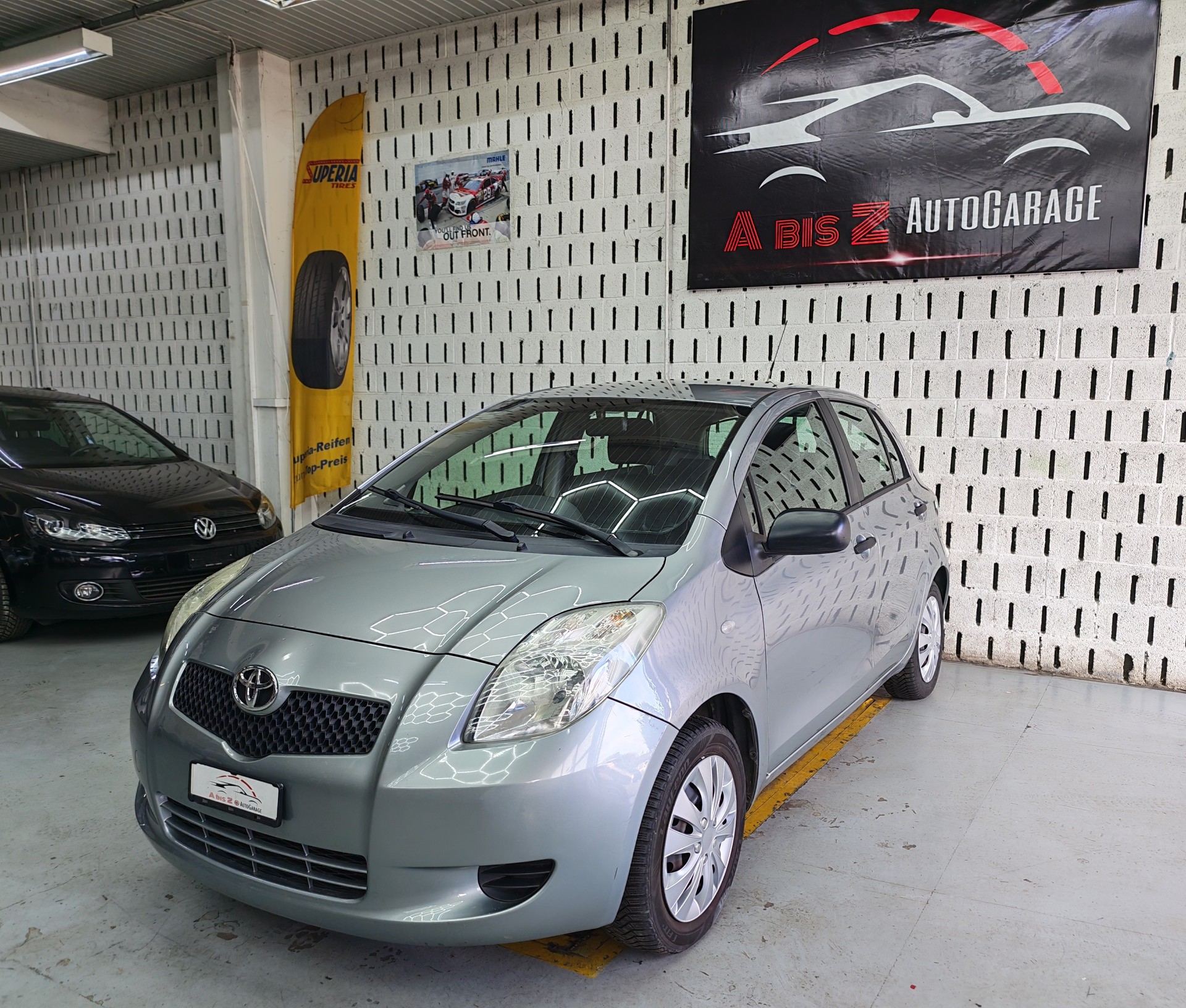TOYOTA Yaris 1.0 Linea Luna-image-0