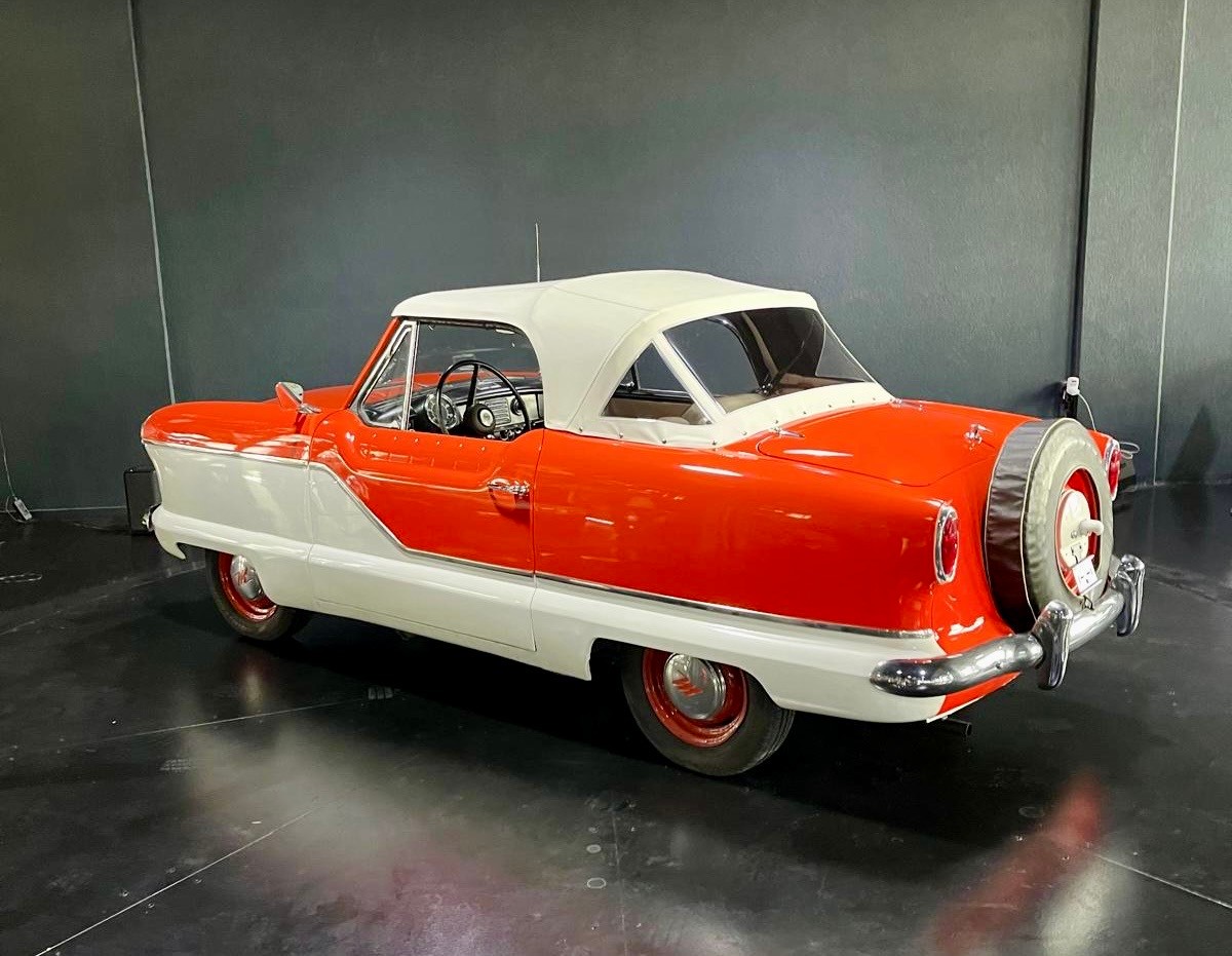 NASH Metropolitan Cabriolet-image-3