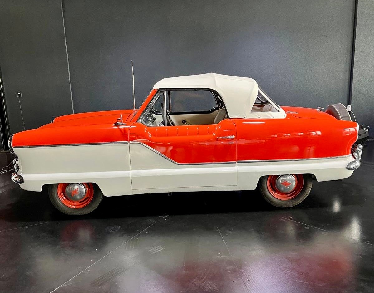 NASH Metropolitan Cabriolet-image-1