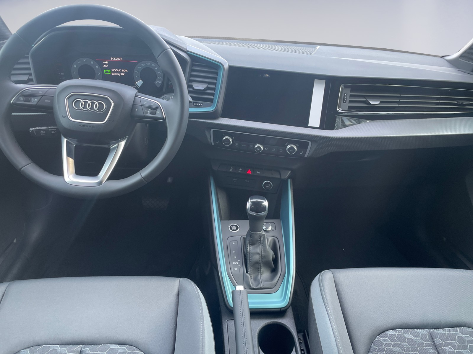 AUDI A1 Sportback 30 TFSI Attraction S-tronic-image-9