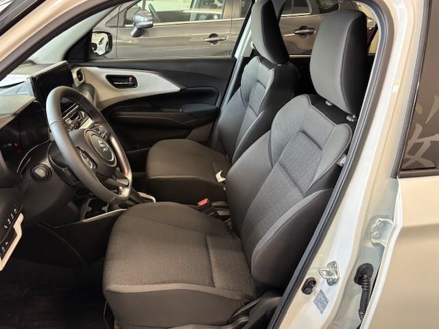 SUZUKI Swift 1.2 Sakura Top Hybrid-image-9