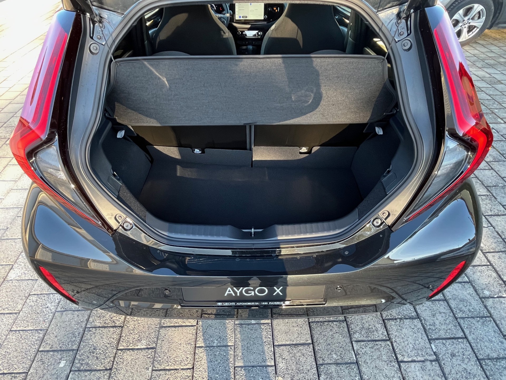 TOYOTA Aygo X 1.5 GR Sport e-CVT-image-18