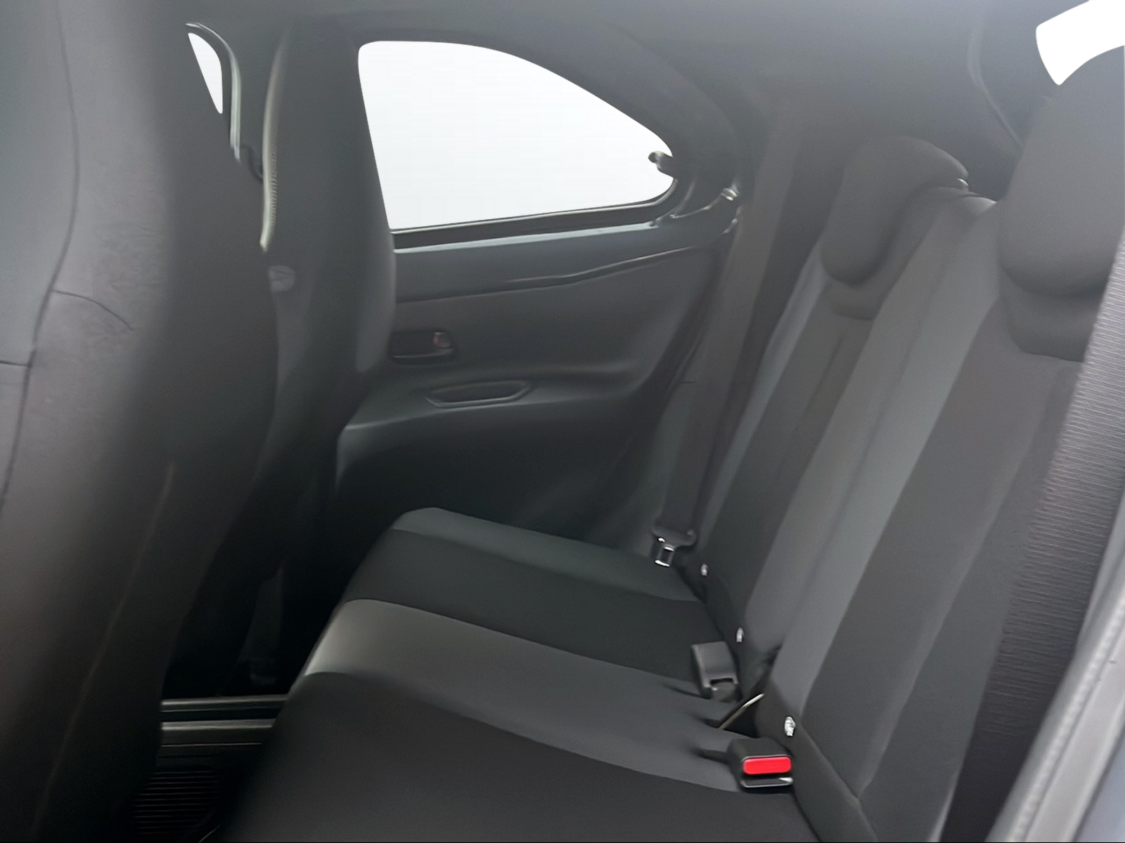 TOYOTA Aygo X 1.5 GR Sport e-CVT-image-8