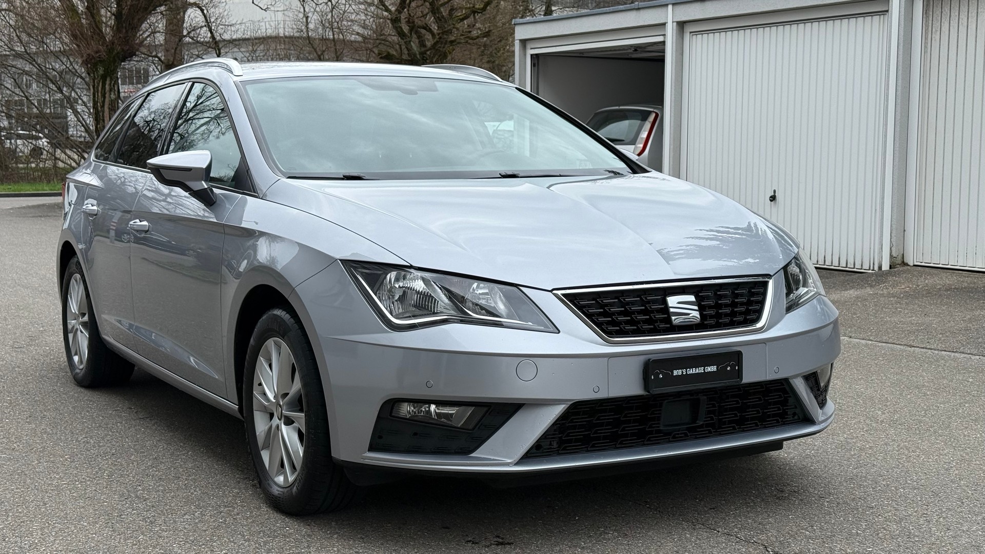 SEAT Leon ST 1.6 TDI CR Style DSG-image-4