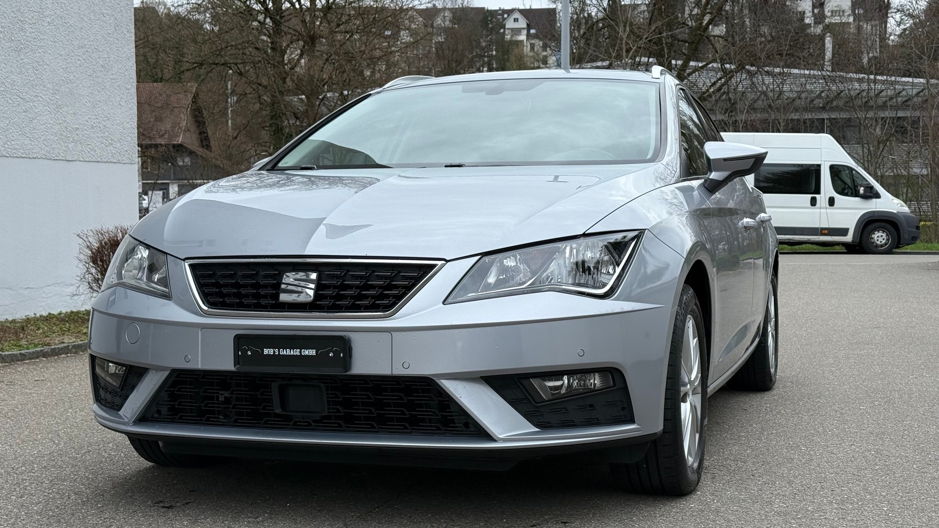 SEAT Leon ST 1.6 TDI CR Style DSG-image-2