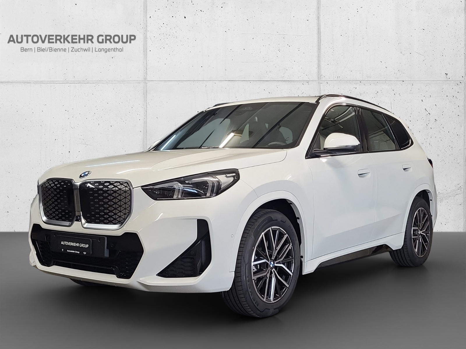 BMW iX1 eDrive 20 M Sport-image-0