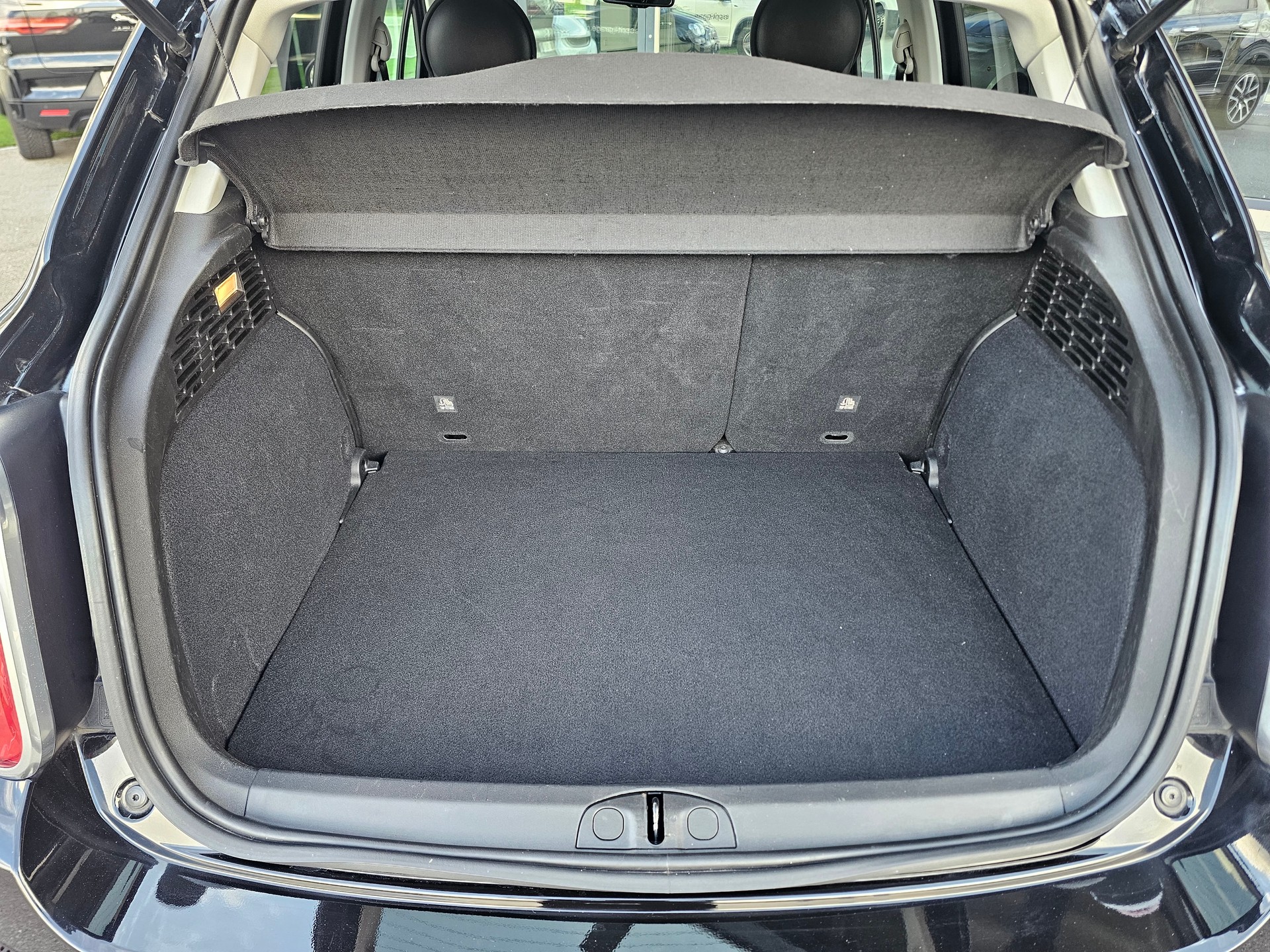 FIAT 500X 1.4T Cross 4x4 Automatic-image-4