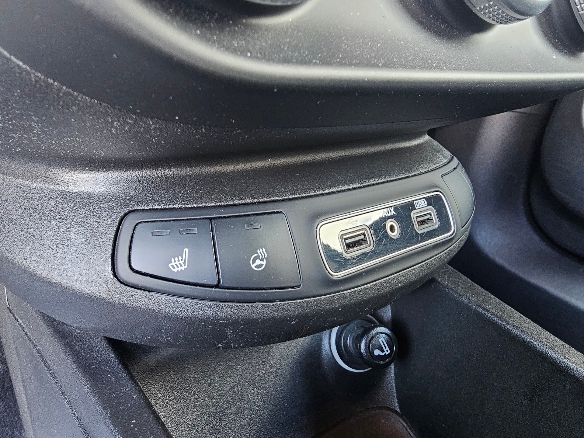 FIAT 500X 1.4T Cross 4x4 Automatic-image-8