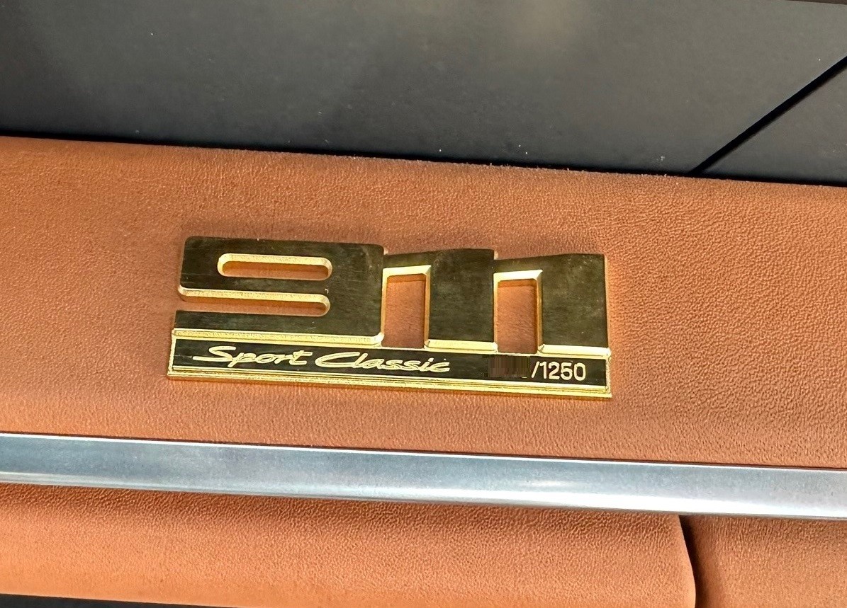 PORSCHE 911 Sport Classic PDK-image-17