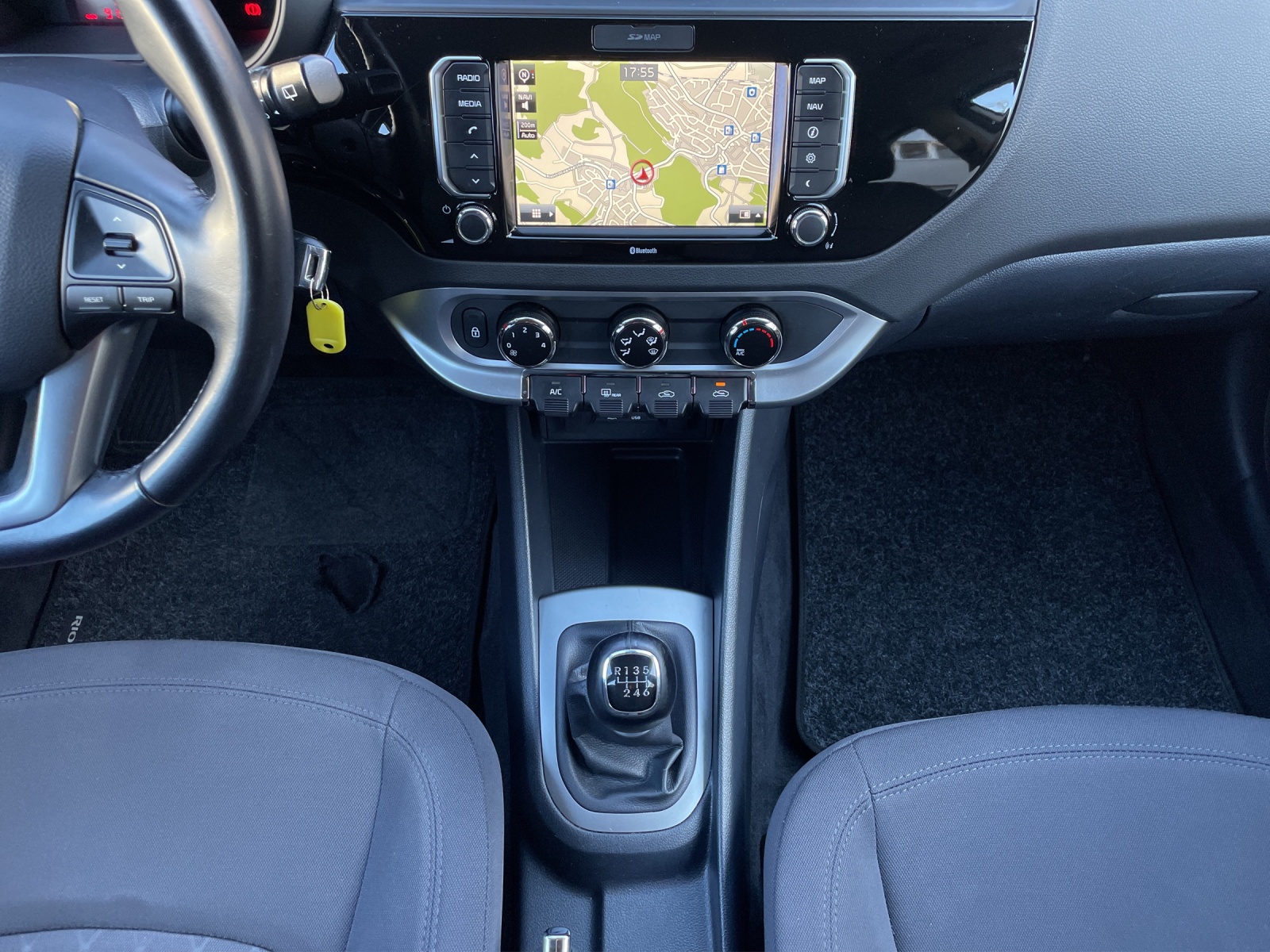 KIA Rio 1.4 CVVT Trend-image-15
