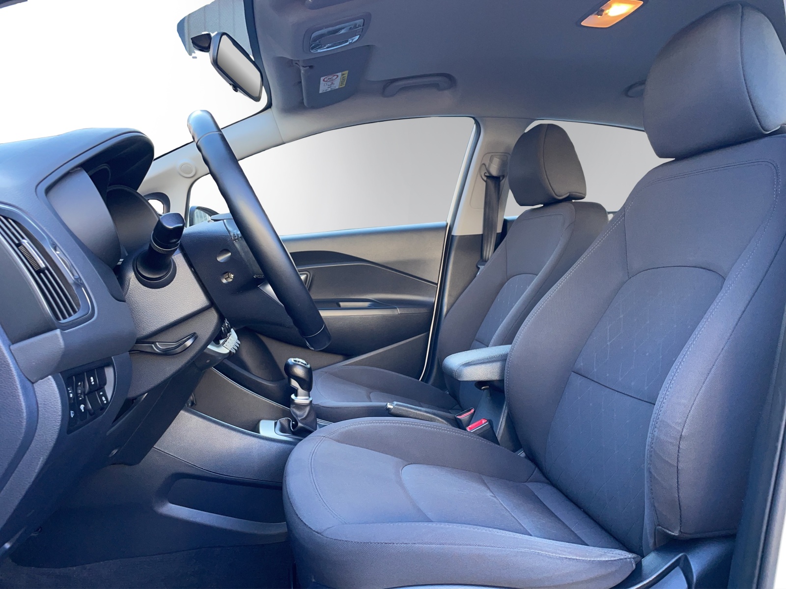KIA Rio 1.4 CVVT Trend-image-9