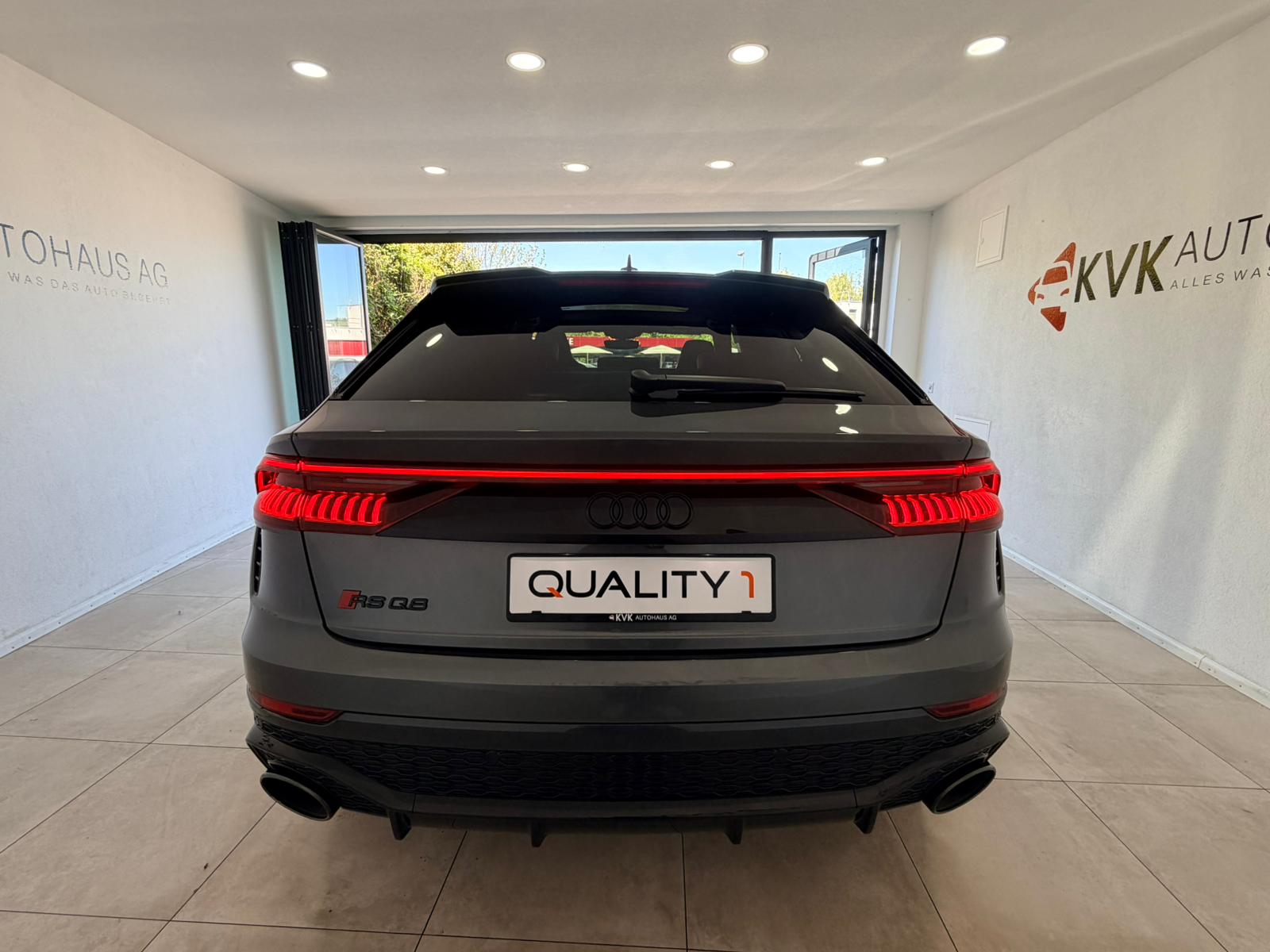 AUDI RSQ8 quattro tiptronic-image-6