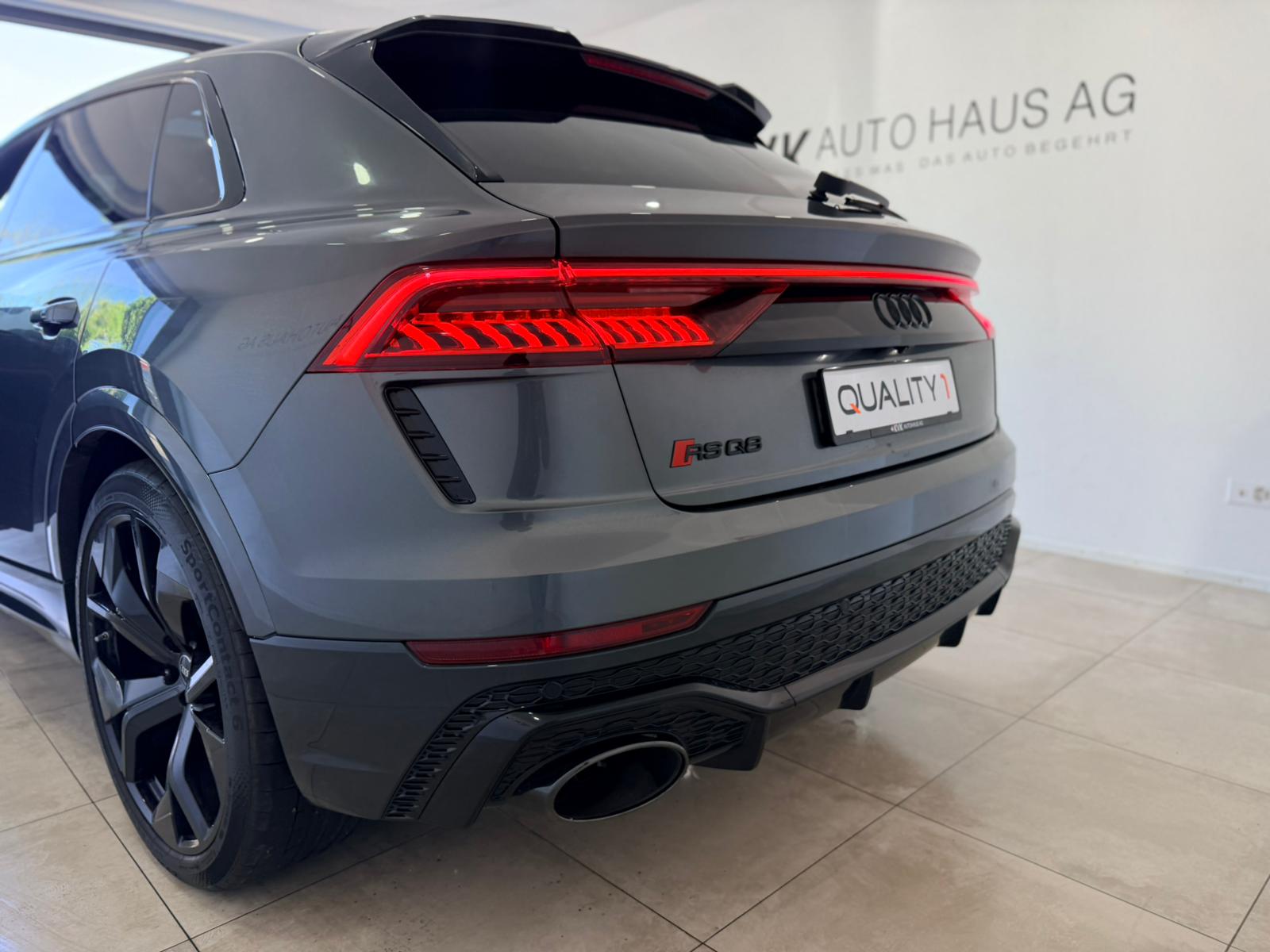 AUDI RSQ8 quattro tiptronic-image-8