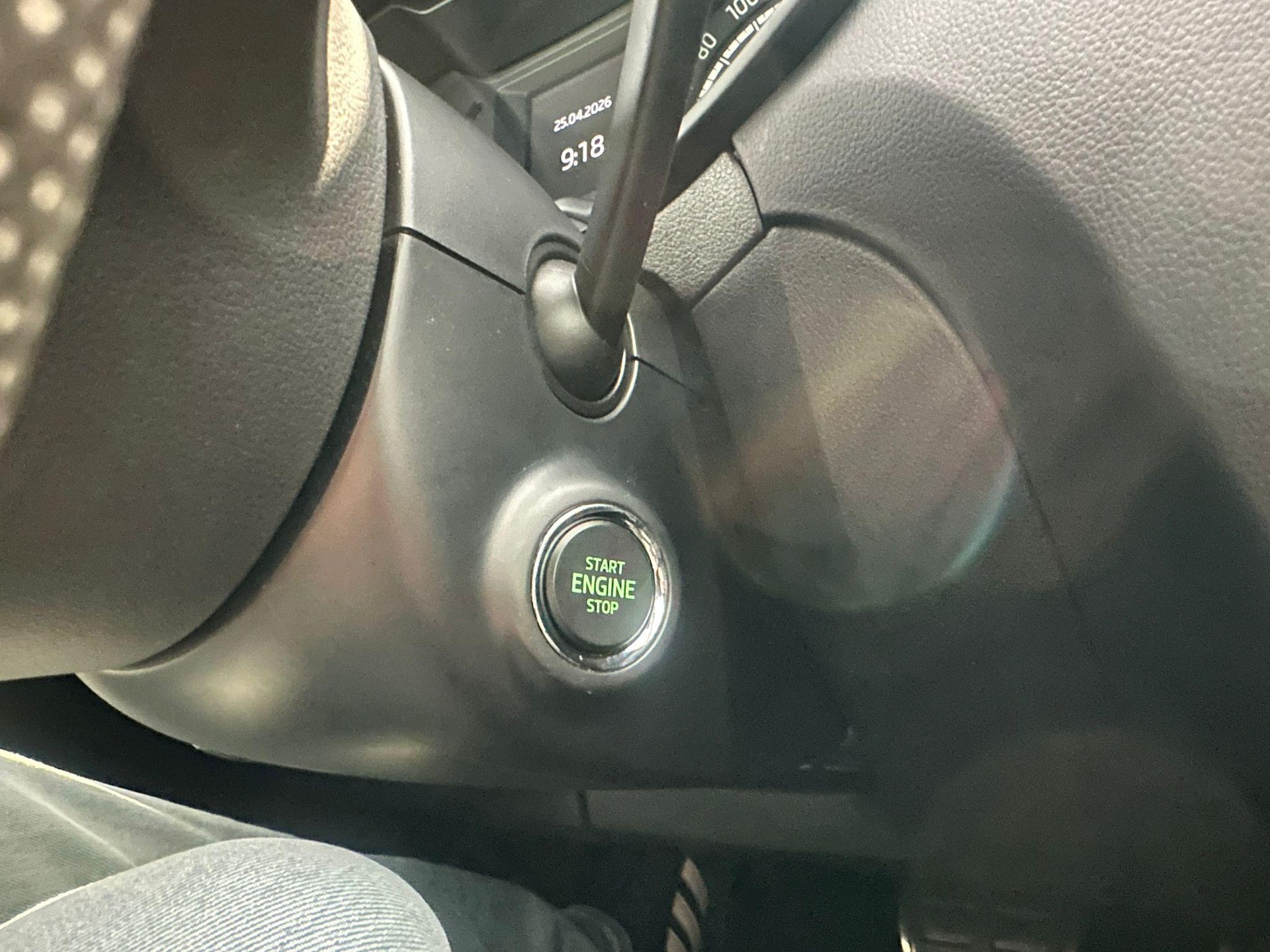 SKODA Octavia Combi 2.0 TDI 184 RS DSG-image-21