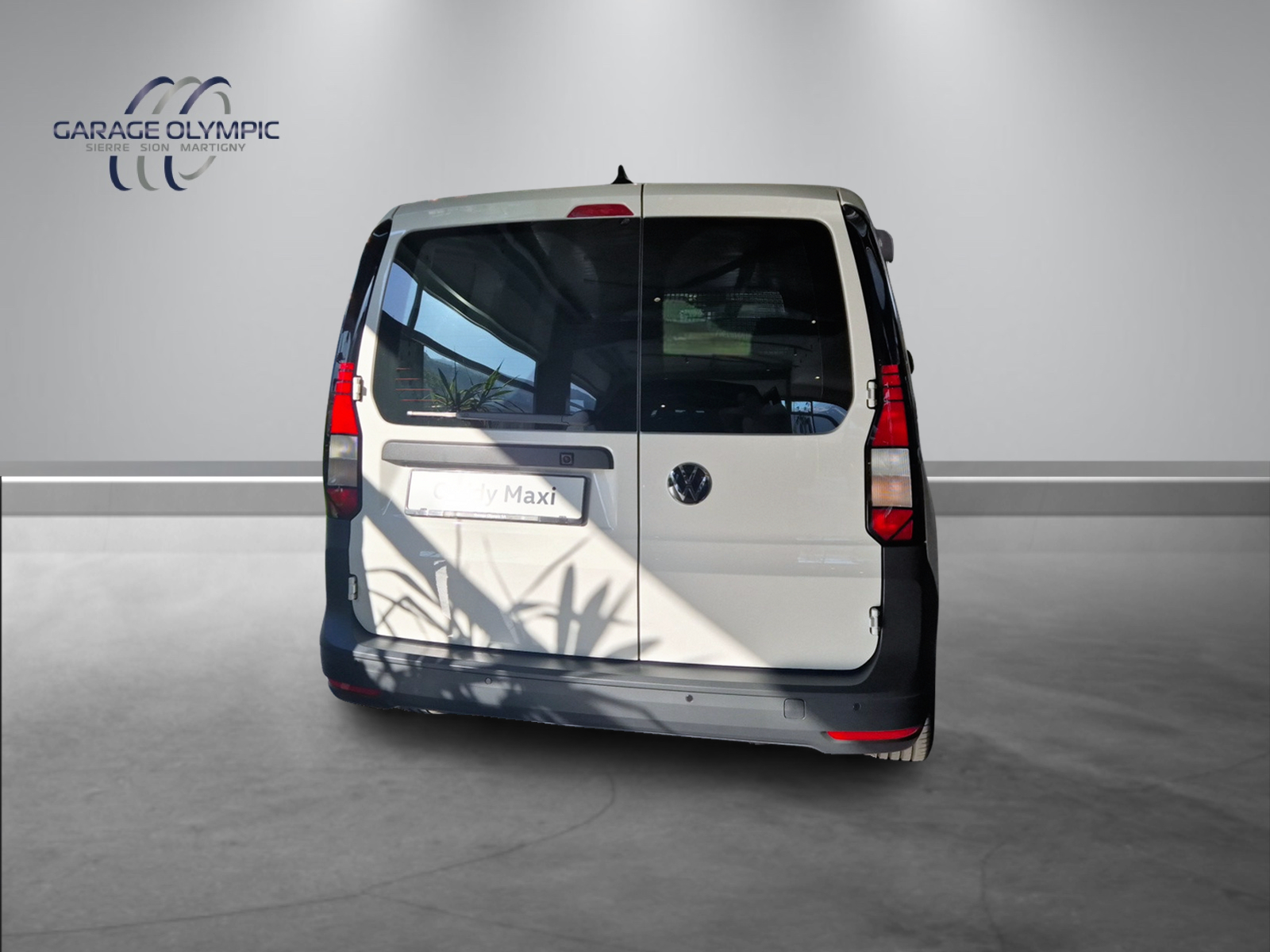 VW Caddy Cargo 2.0TDI Maxi 4Motion-image-4