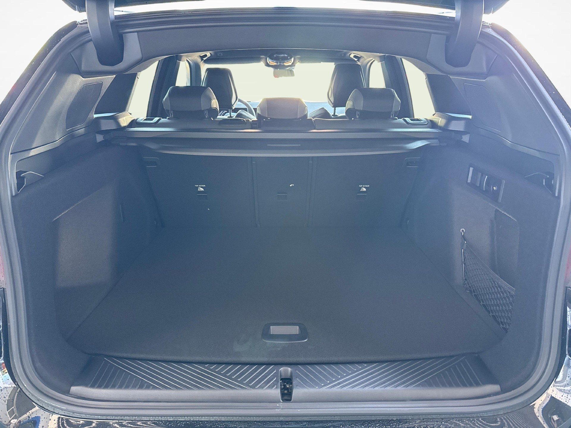 BMW X3 M50i-image-10