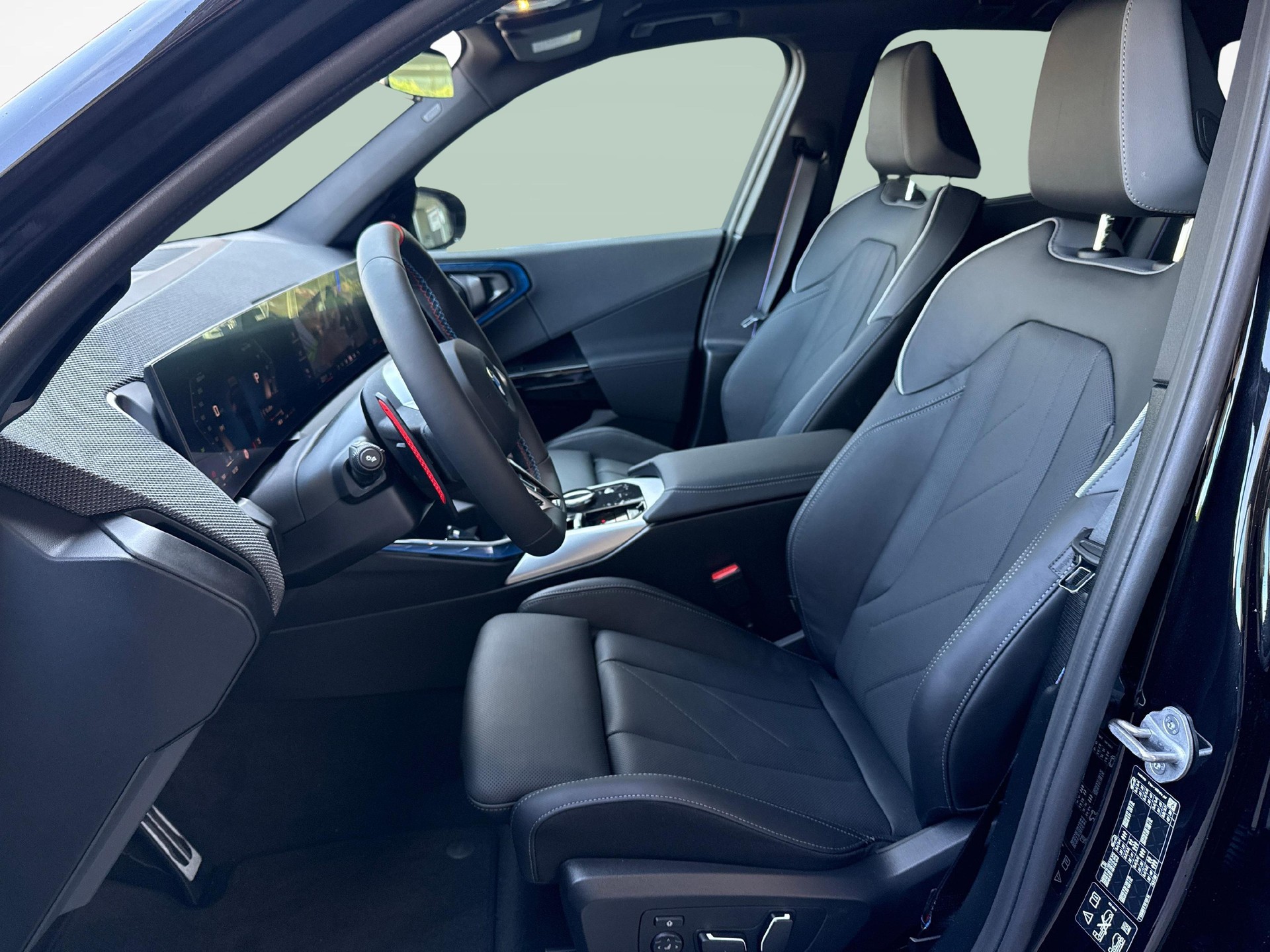 BMW X3 M50i-image-8