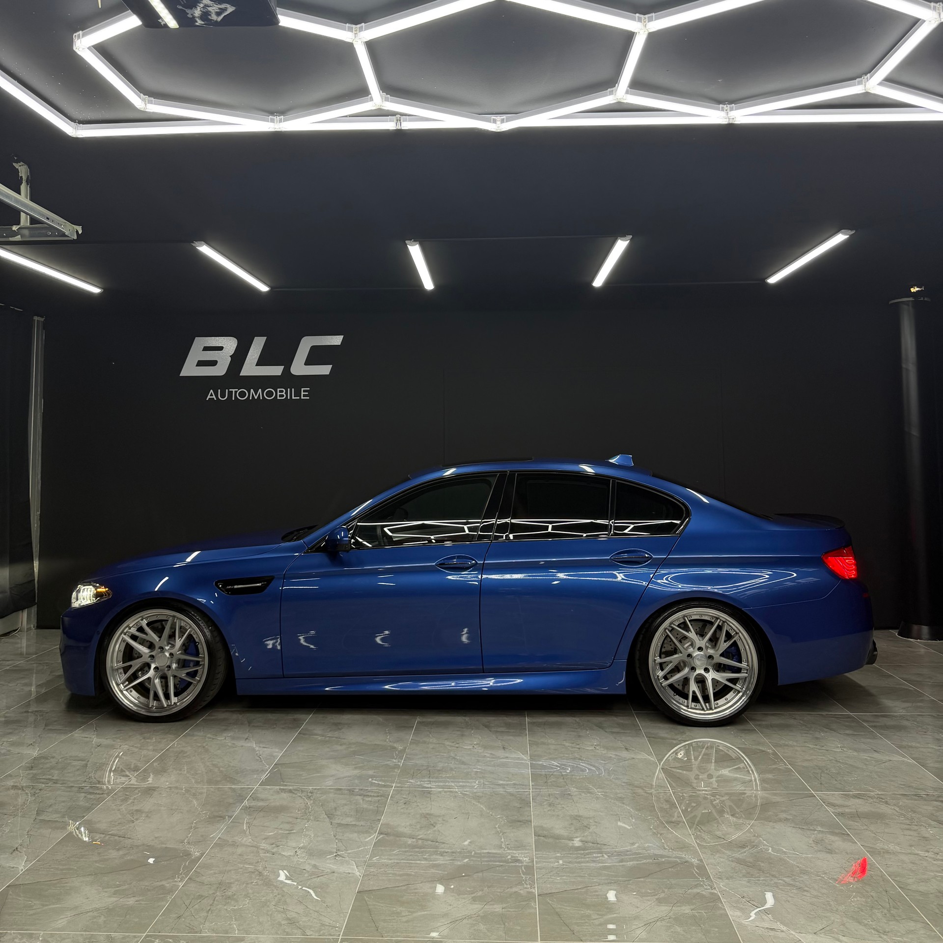 BMW M5 Drivelogic-image-2
