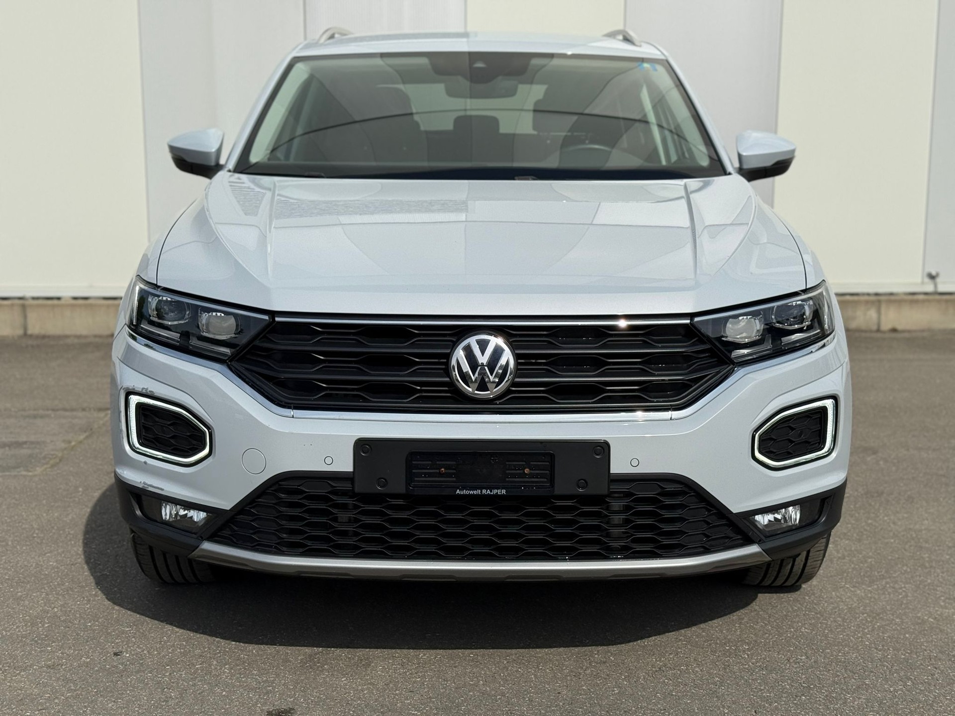 VW T-Roc 2.0 TSI Advance DSG 4Motion-image-1