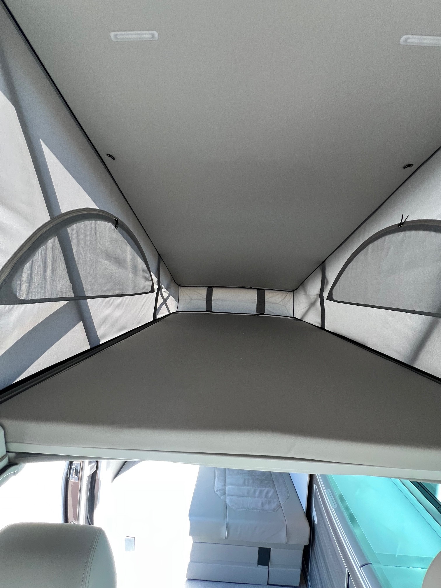 VW 2.0 TDI 150 Ocean GREY-image-12