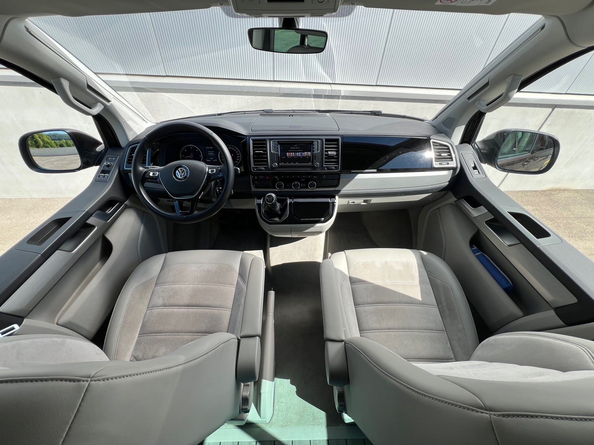 VW 2.0 TDI 150 Ocean GREY-image-8