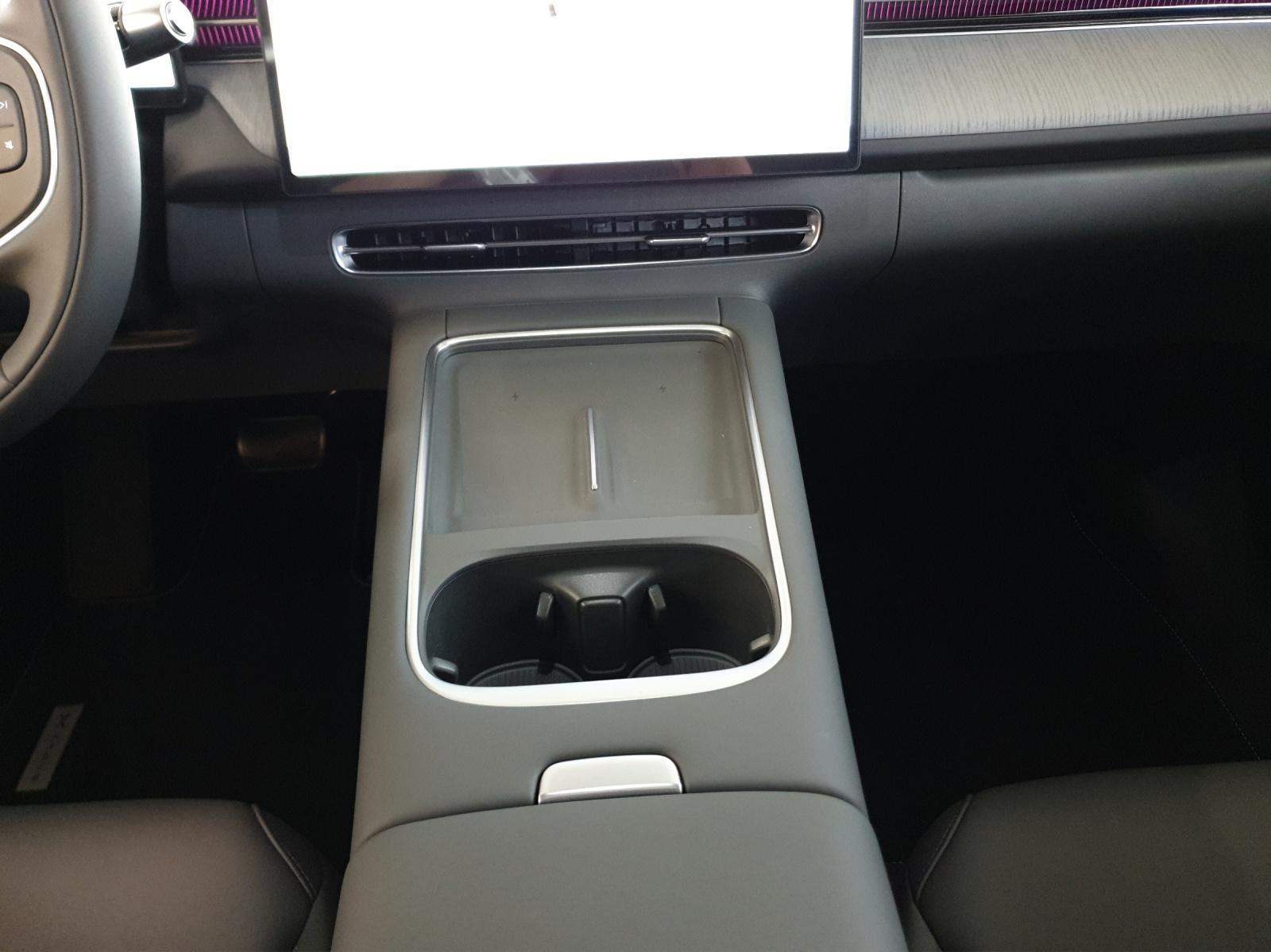 XPENG G6 Performance AWD-image-20