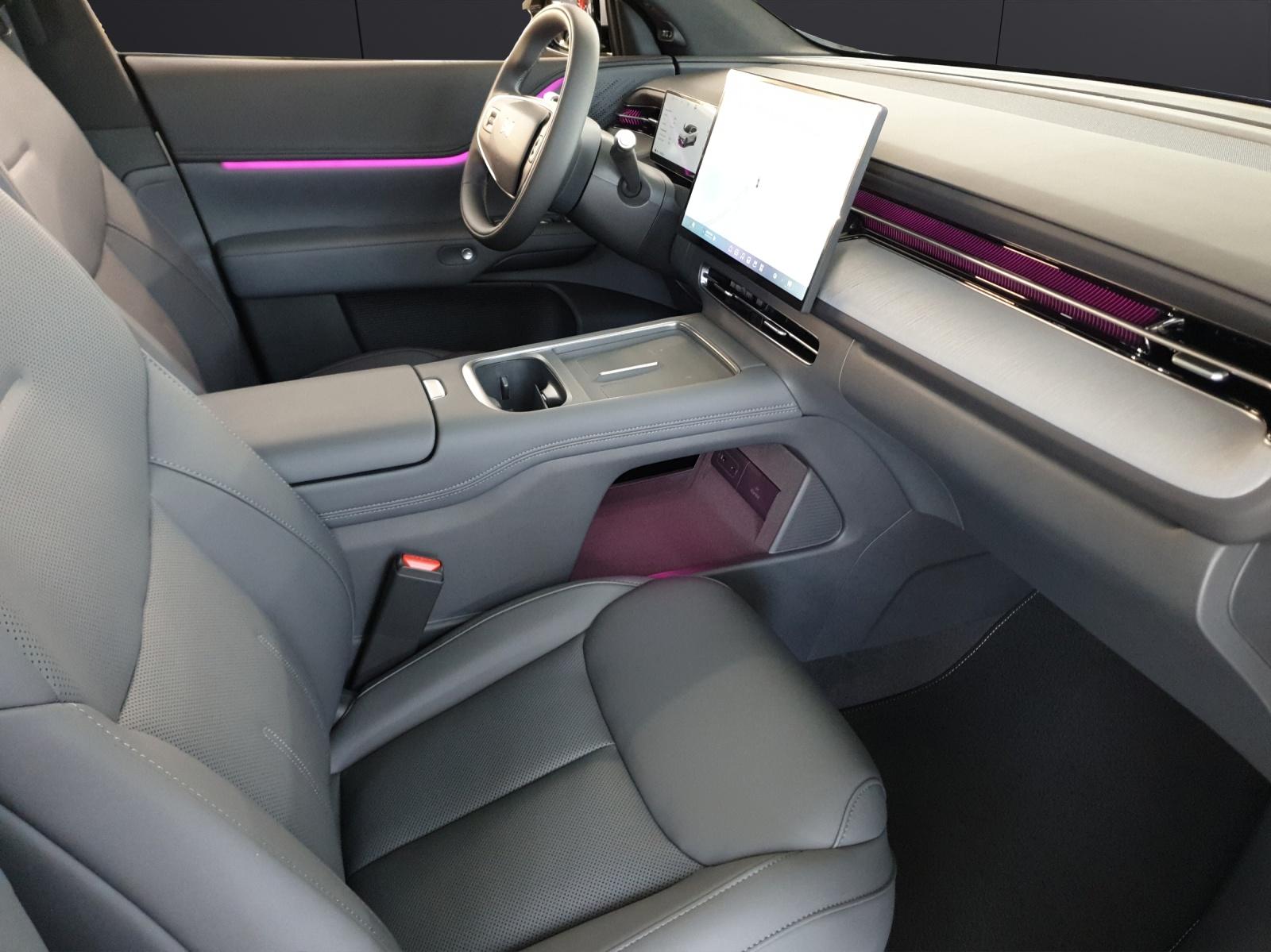XPENG G6 Performance AWD-image-14
