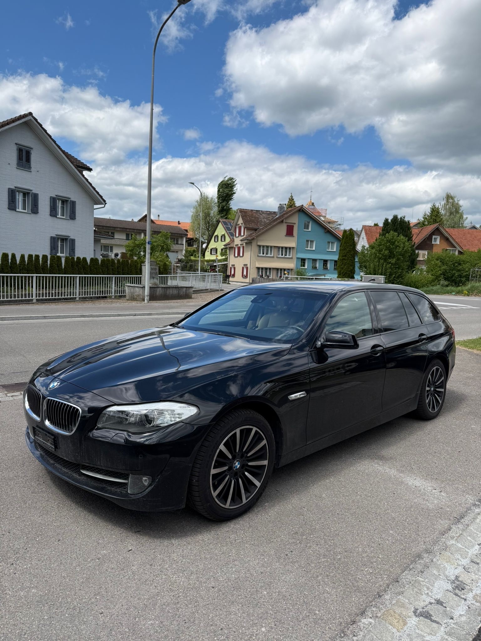 BMW 520d Touring Steptronic-image-4