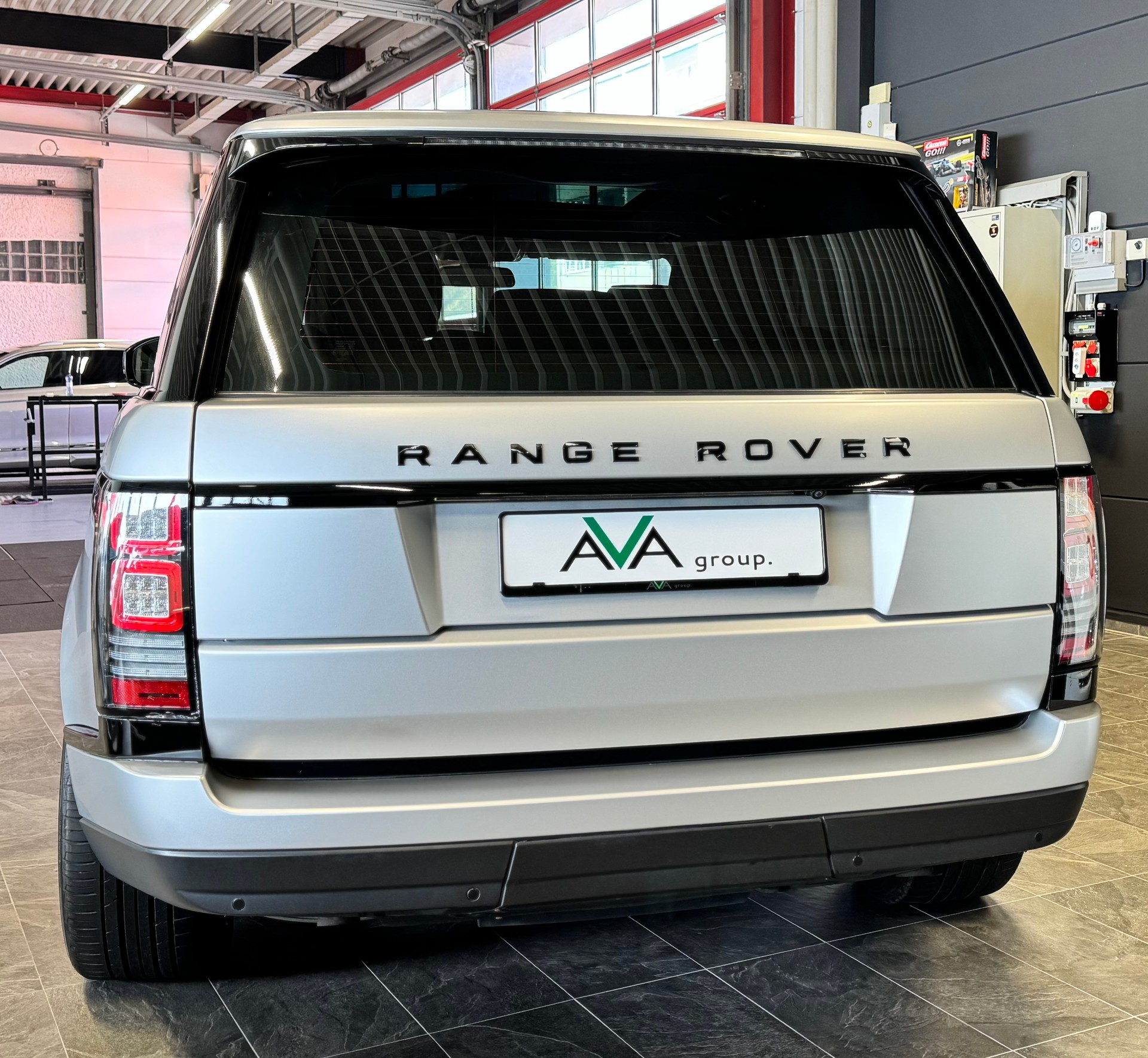 LAND ROVER Range Rover 4.4 SDV8 Vogue Automatic 🚨AKTIONS-DEAL🚨-image-4