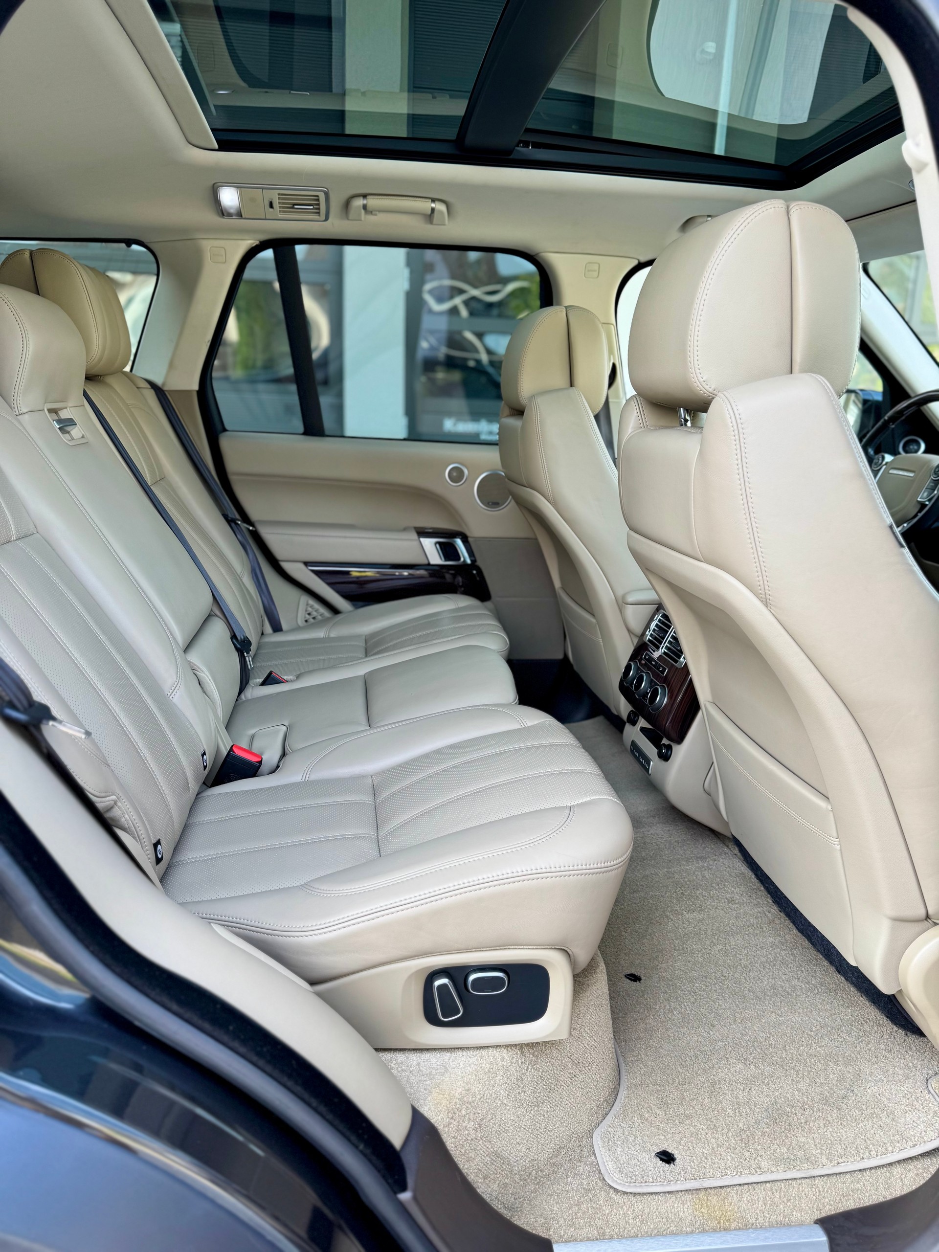 LAND ROVER Range Rover 4.4 SDV8 Vogue Automatic 🚨AKTIONS-DEAL🚨-image-10
