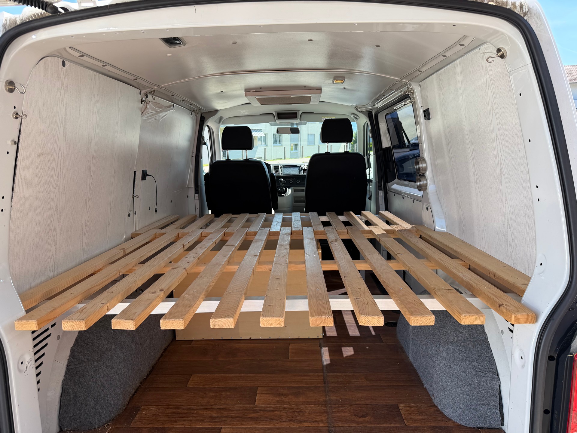 VW T6 2.0 TDI-image-6